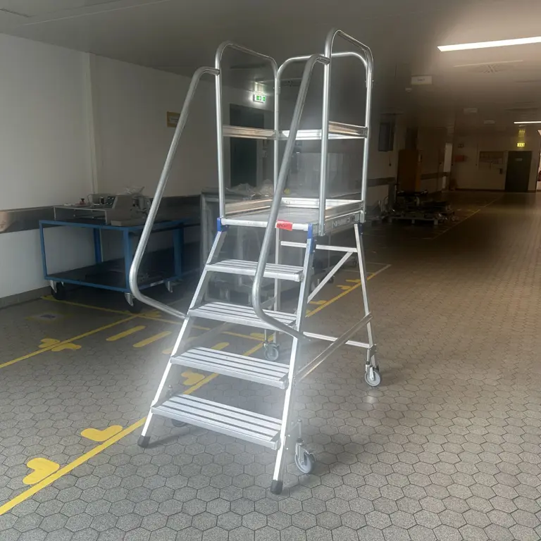 Aluminum platform Zarges