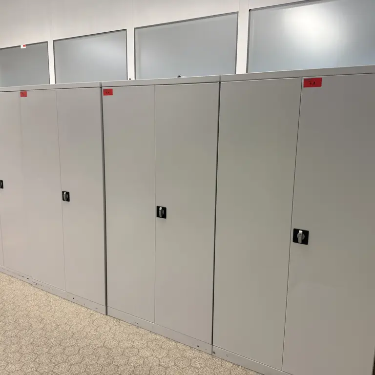 6 Armários de oficina