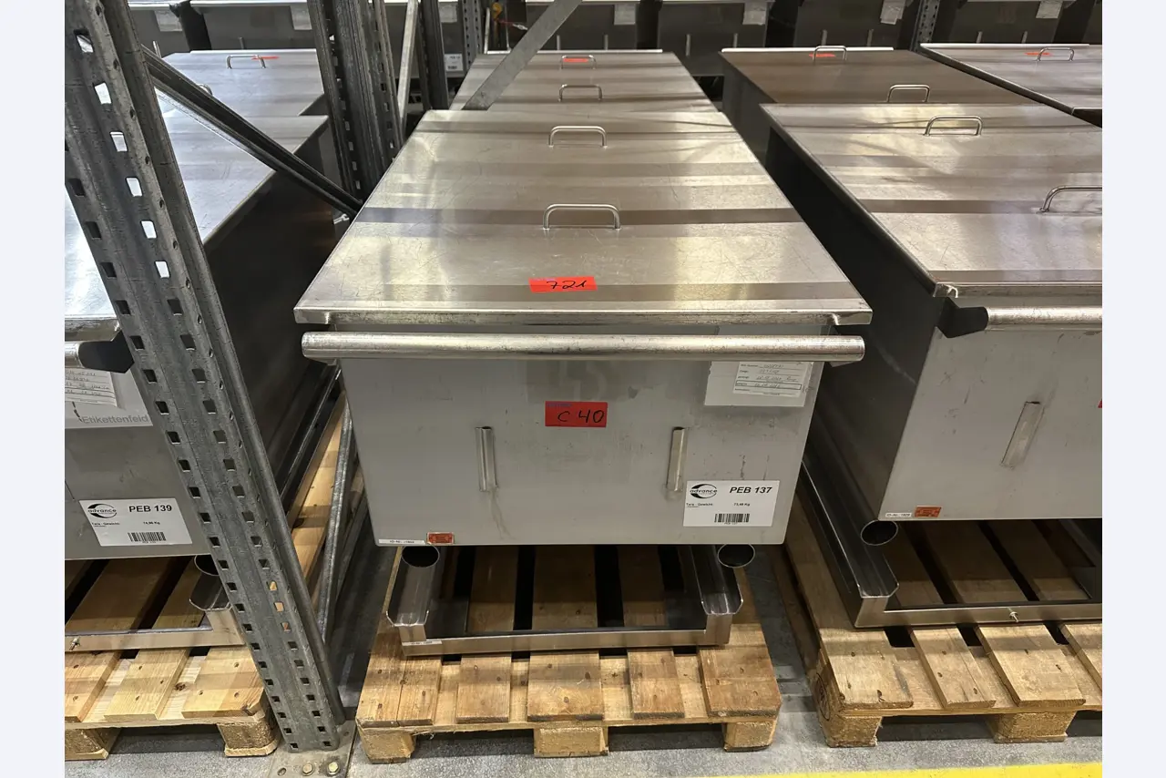 Pharmaceutical Production and Packaging Equipment / Laboratory and Plant Equipment-1