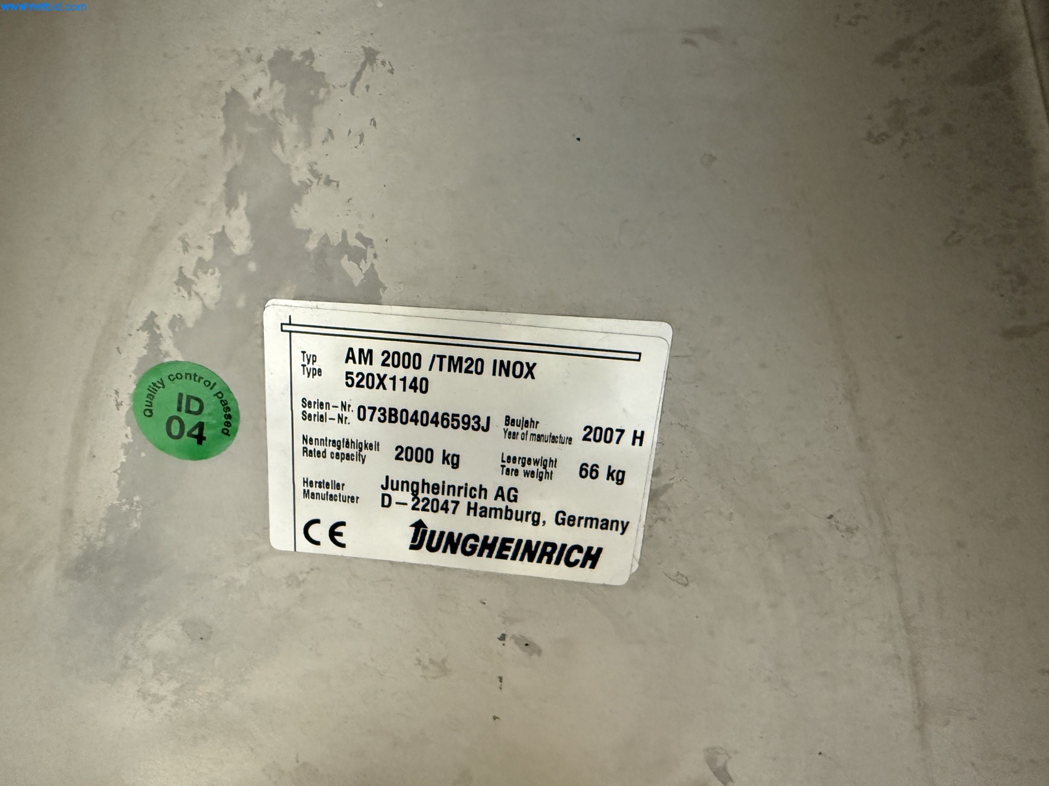 Instalações de produção e embalagem farmacêuticas / Equipamentos de laboratório e operacionais-2