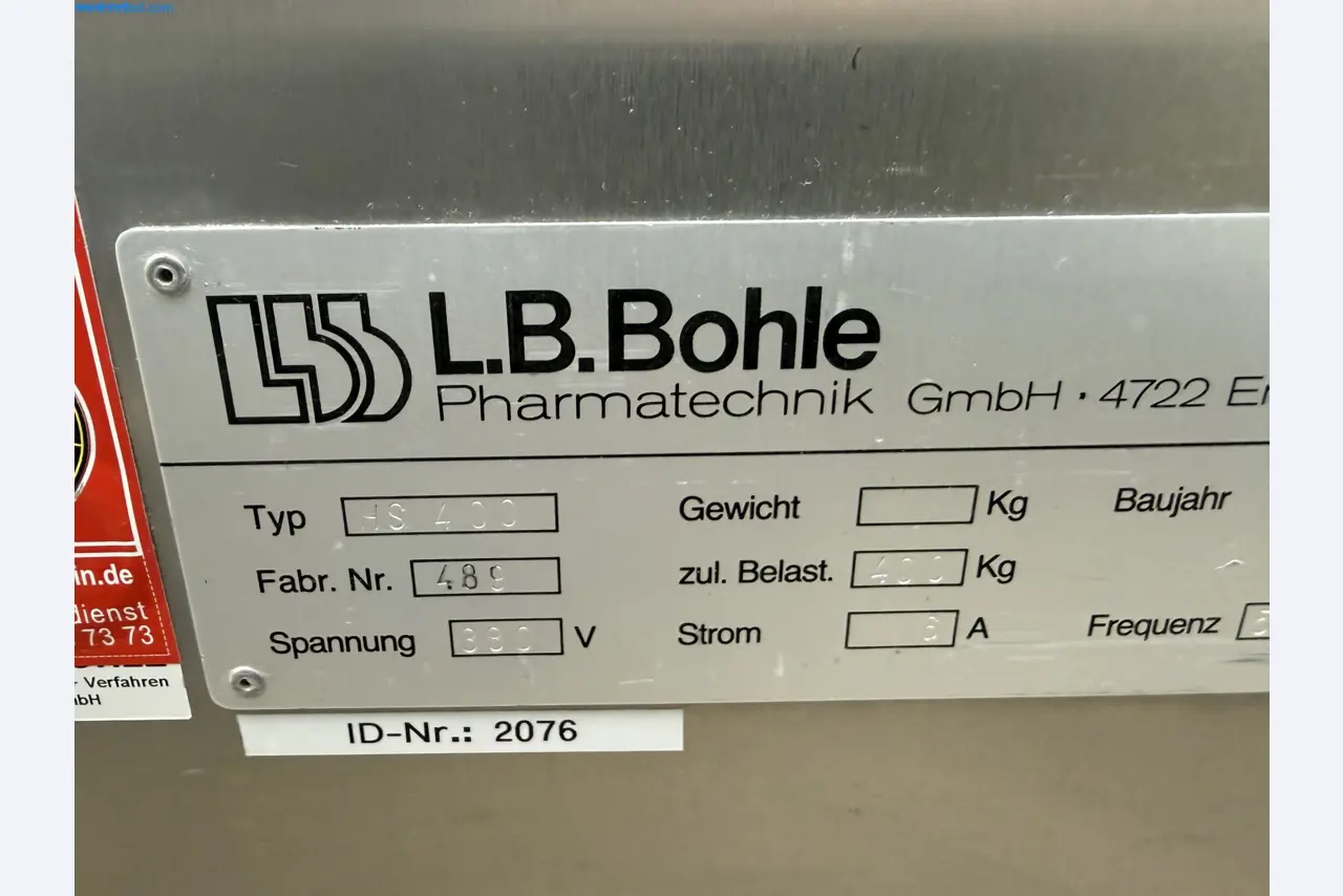 Instalações de produção e embalagem farmacêuticas / Equipamentos de laboratório e operacionais-2