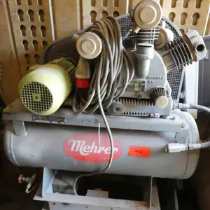 portable piston compressor Mehrer AVT55,2,2-90-HM