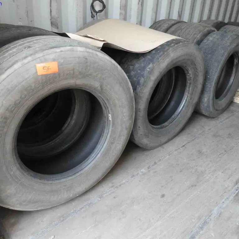 1 Posten Used Tires for Trailers and Tractor-Trailers