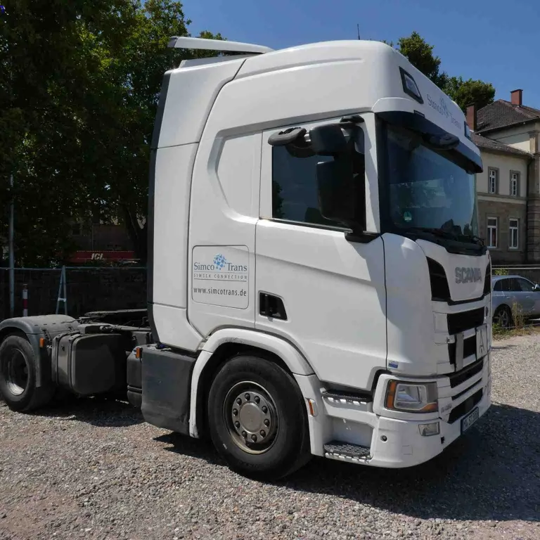 Tractor-trailer Scania R450