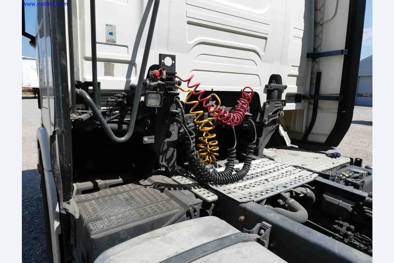 Freight Forwarding, Logistics, Repair Shop, Fleet-5