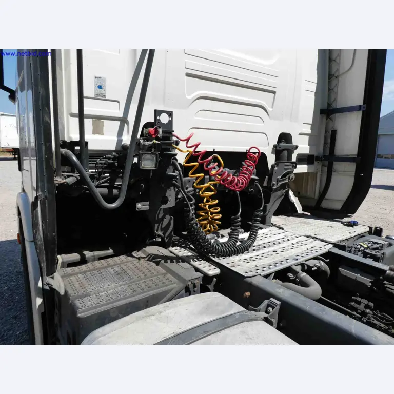 Freight Forwarding, Logistics, Repair Shop, Fleet-5