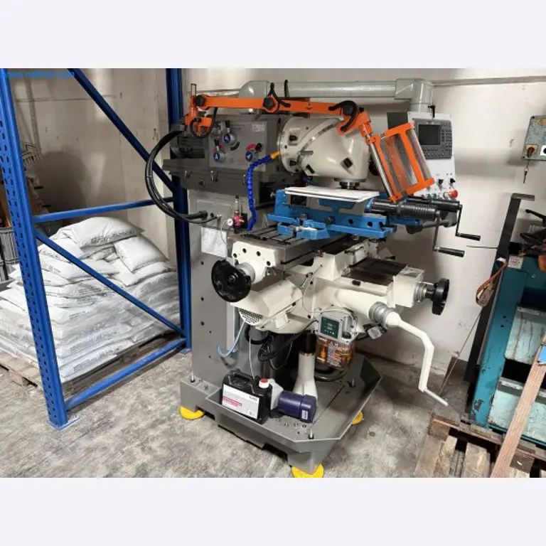 Emmegi Phantomatic T4 A machining center and ELMAG UFM 125 universal milling machine-5