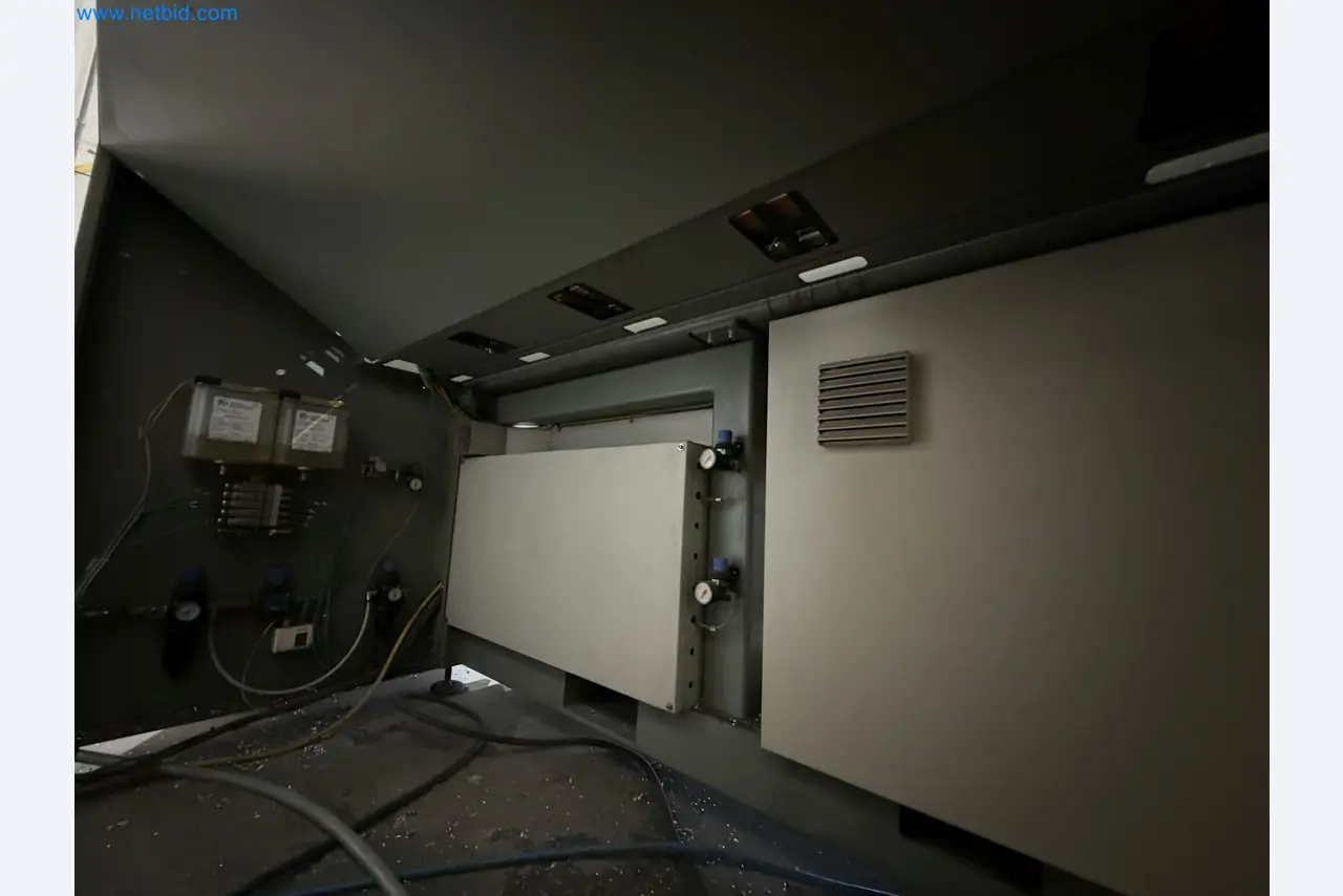 Emmegi Phantomatic T4 A obdelovalni center in univerzalni rezkalni stroj ELMAG UFM 125-19