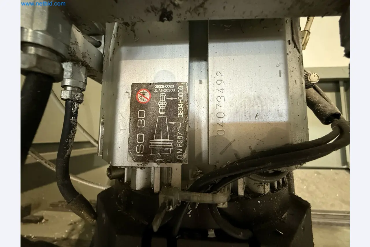Emmegi Phantomatic T4 A obdelovalni center in univerzalni rezkalni stroj ELMAG UFM 125-24