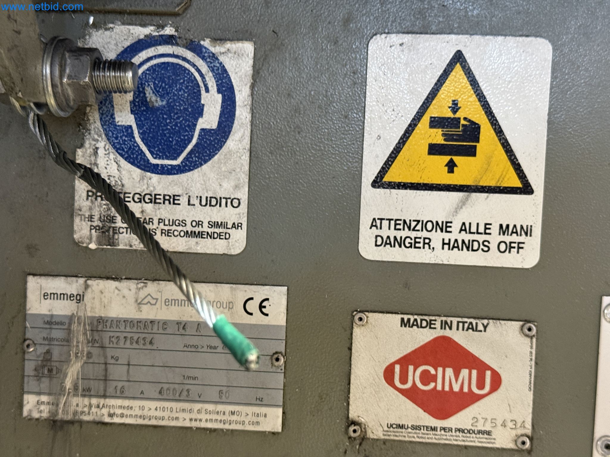 Emmegi Phantomatic T4 A machining center and ELMAG UFM 125 universal milling machine-30