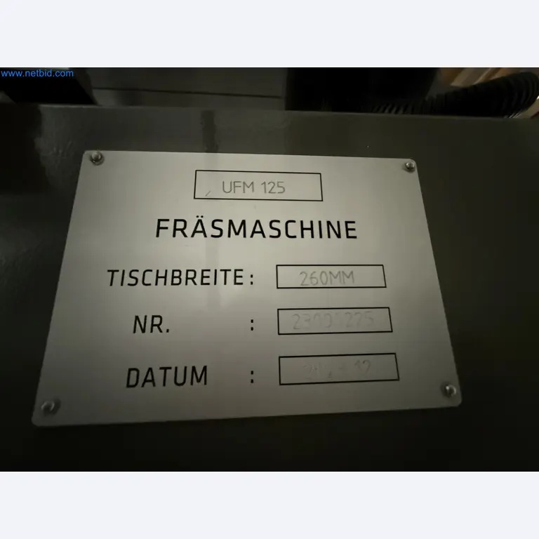 Emmegi Phantomatic T4 A machining center and ELMAG UFM 125 universal milling machine-18