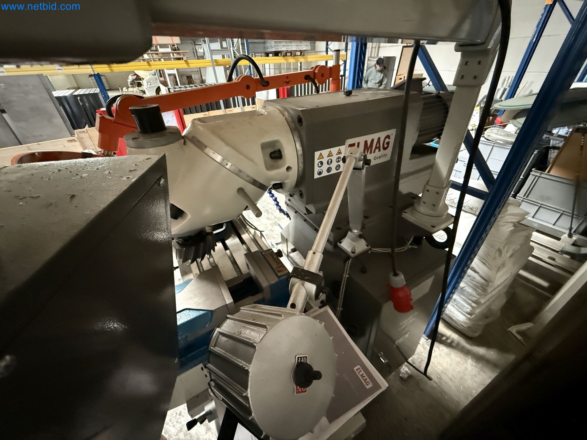 Emmegi Phantomatic T4 A machining center and ELMAG UFM 125 universal milling machine-22