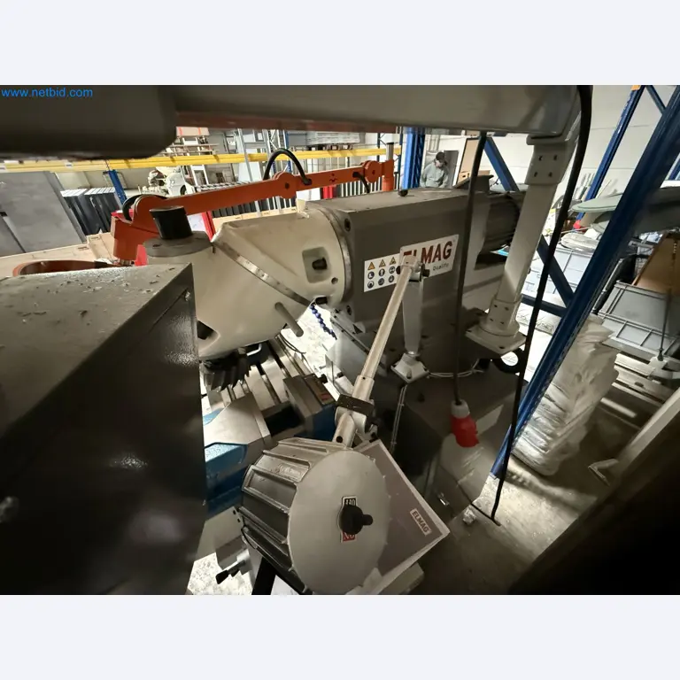 Emmegi Phantomatic T4 A machining center and ELMAG UFM 125 universal milling machine-22