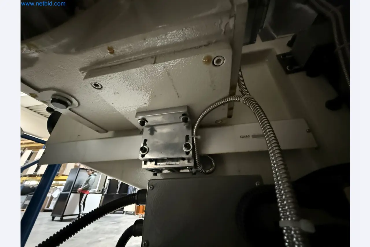 Emmegi Phantomatic T4 A machining center and ELMAG UFM 125 universal milling machine-31