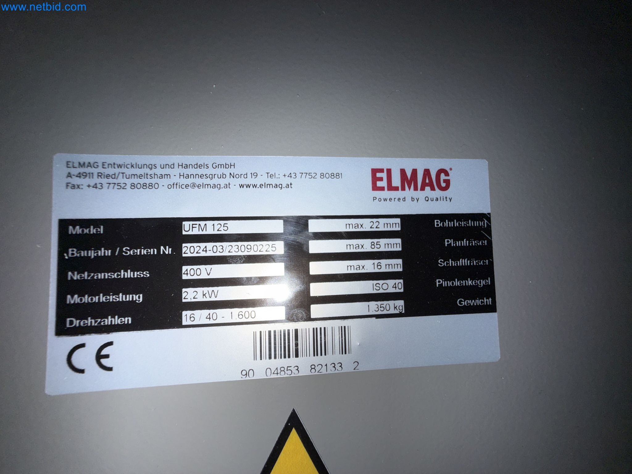 Emmegi Phantomatic T4 A machining center and ELMAG UFM 125 universal milling machine-3