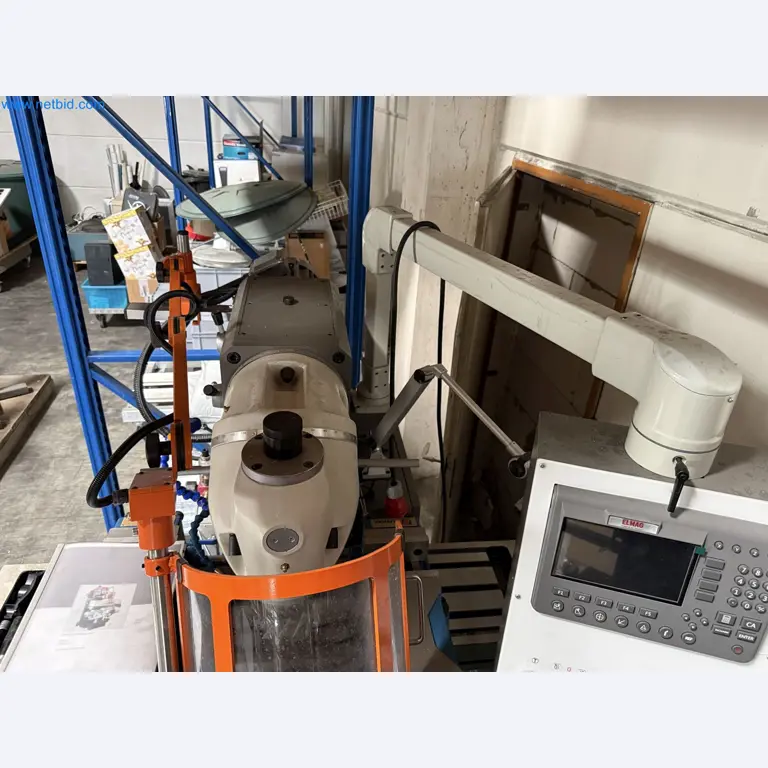 Emmegi Phantomatic T4 A machining center and ELMAG UFM 125 universal milling machine-4