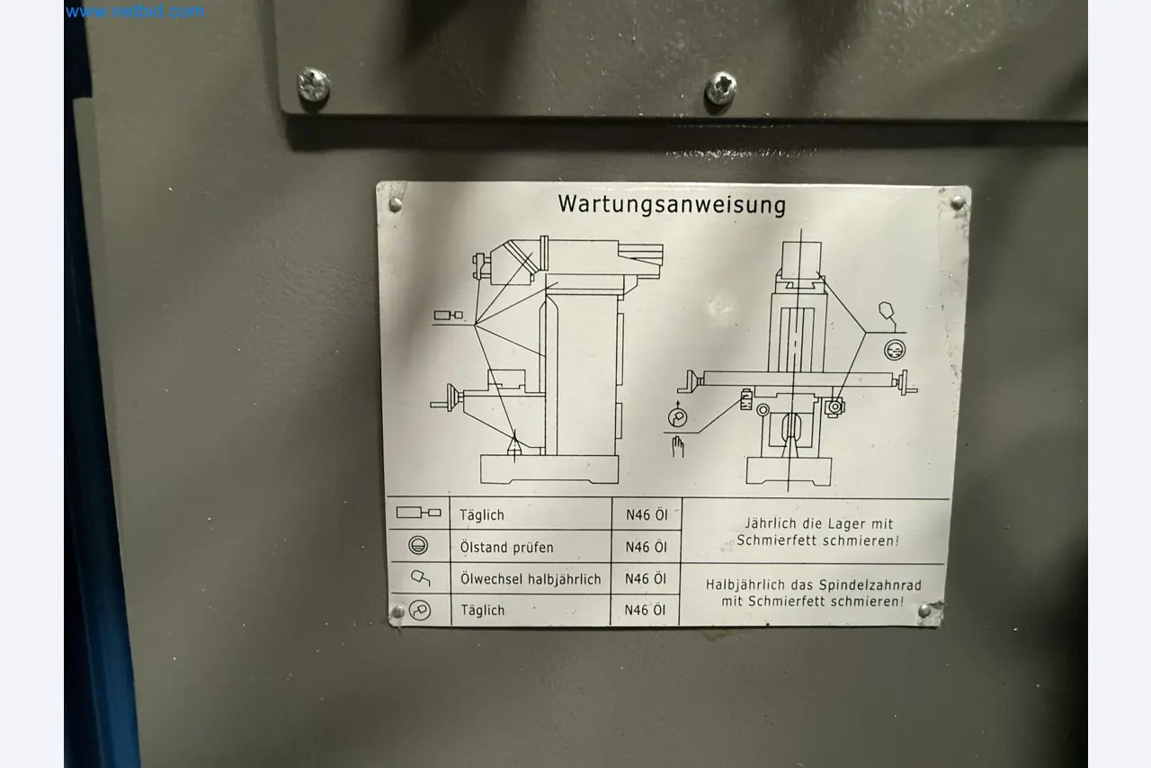 Emmegi Phantomatic T4 A machining center and ELMAG UFM 125 universal milling machine-9