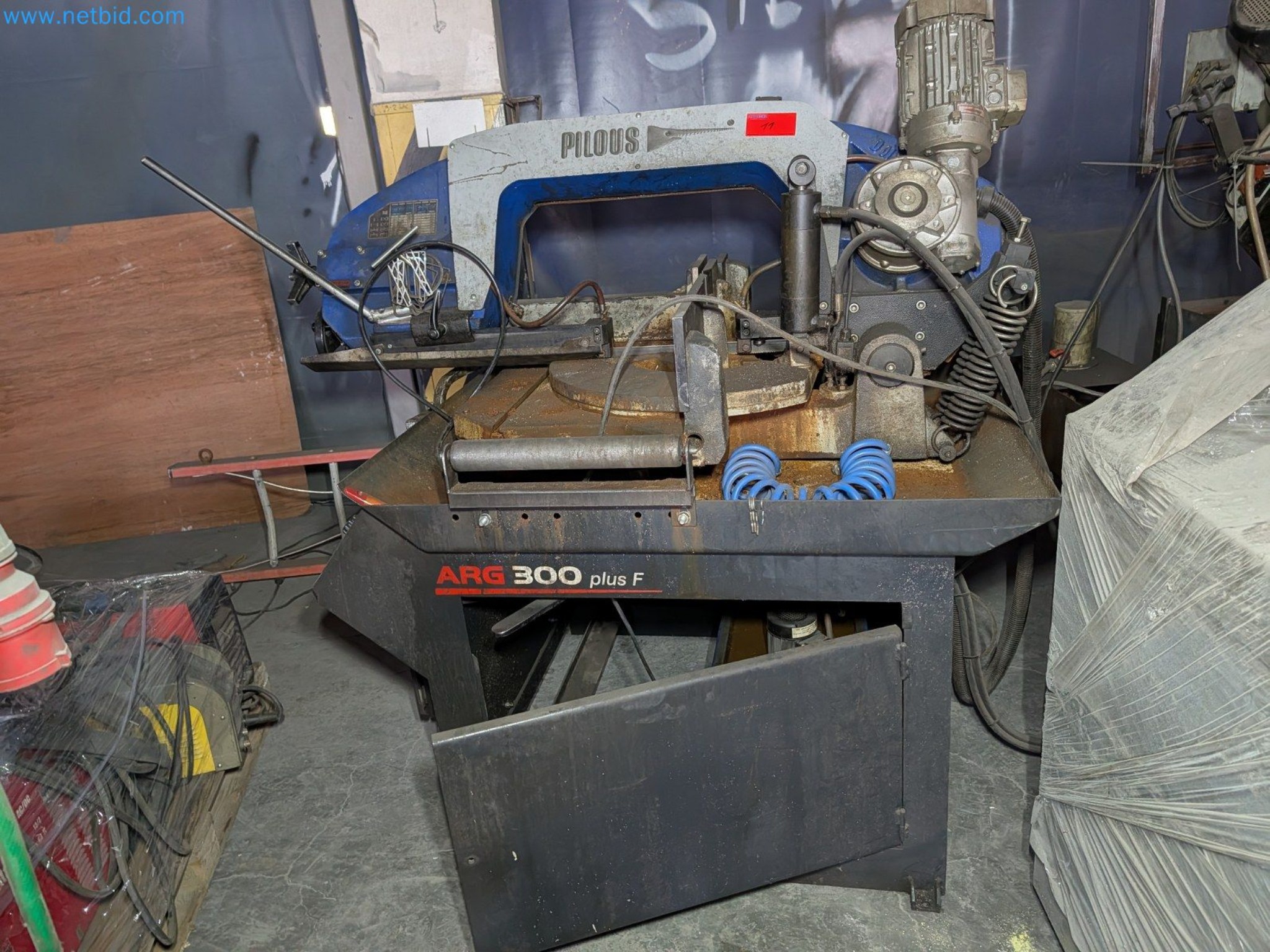 Metalworking machines


-1