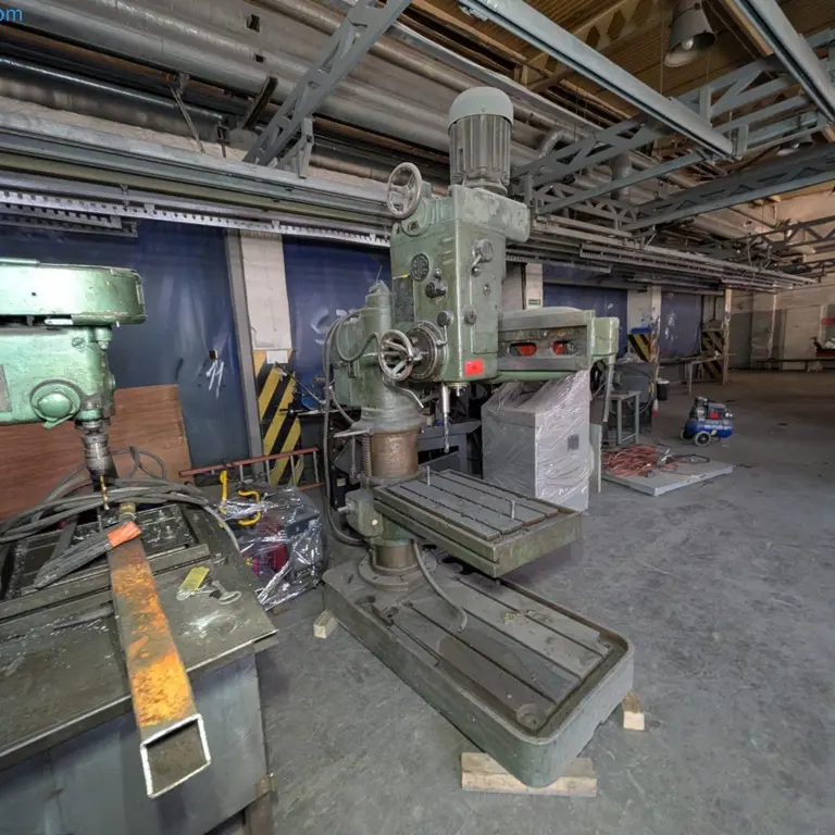 Radial drilling machine Cegielski WRS-25/08