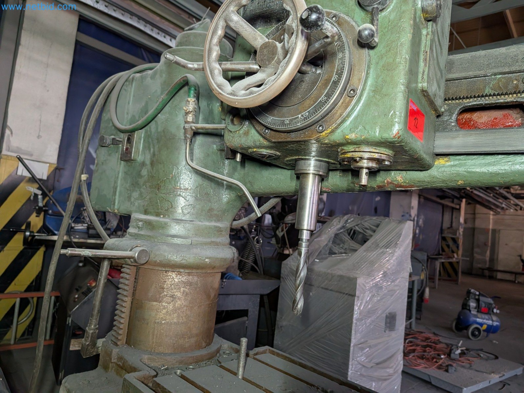 Metalworking machines


-4