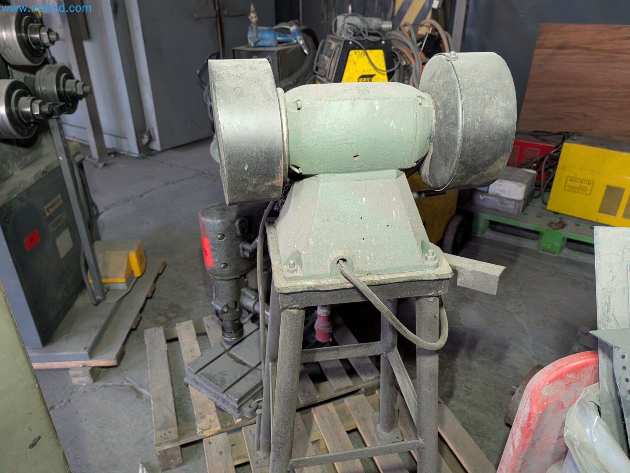 Metalworking machines


-5