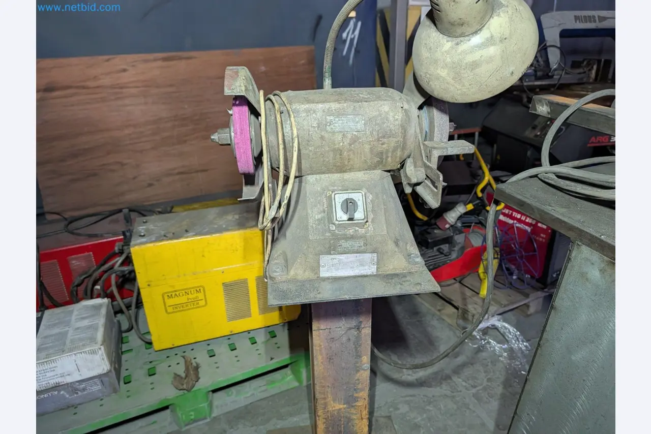 Metalworking machines
-7