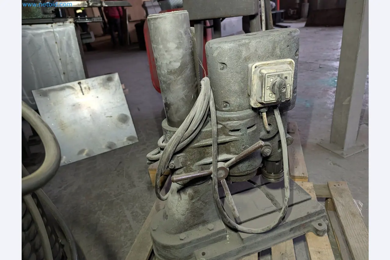 Metalworking machines
-2
