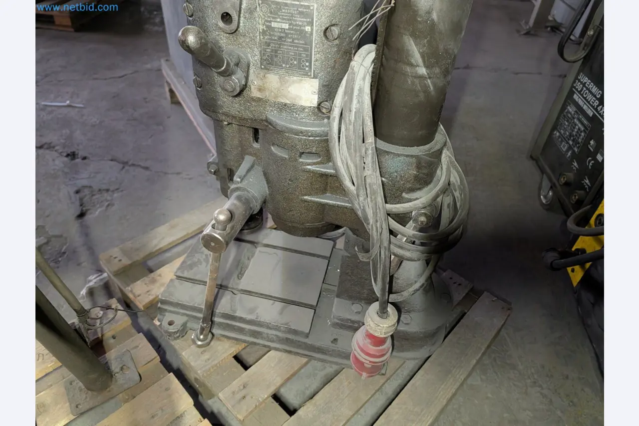 Metalworking machines
-6