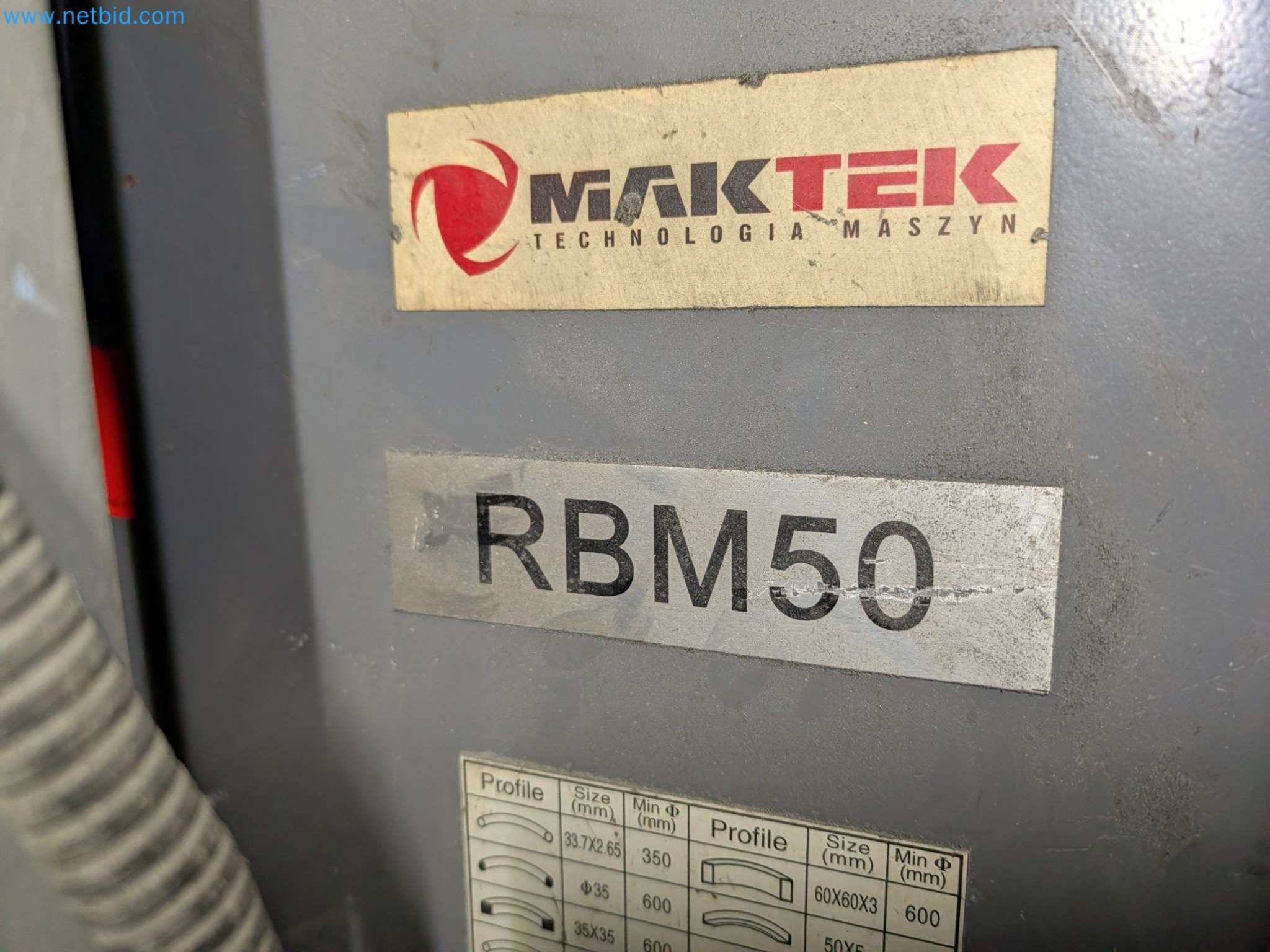 Metalworking machines


-6