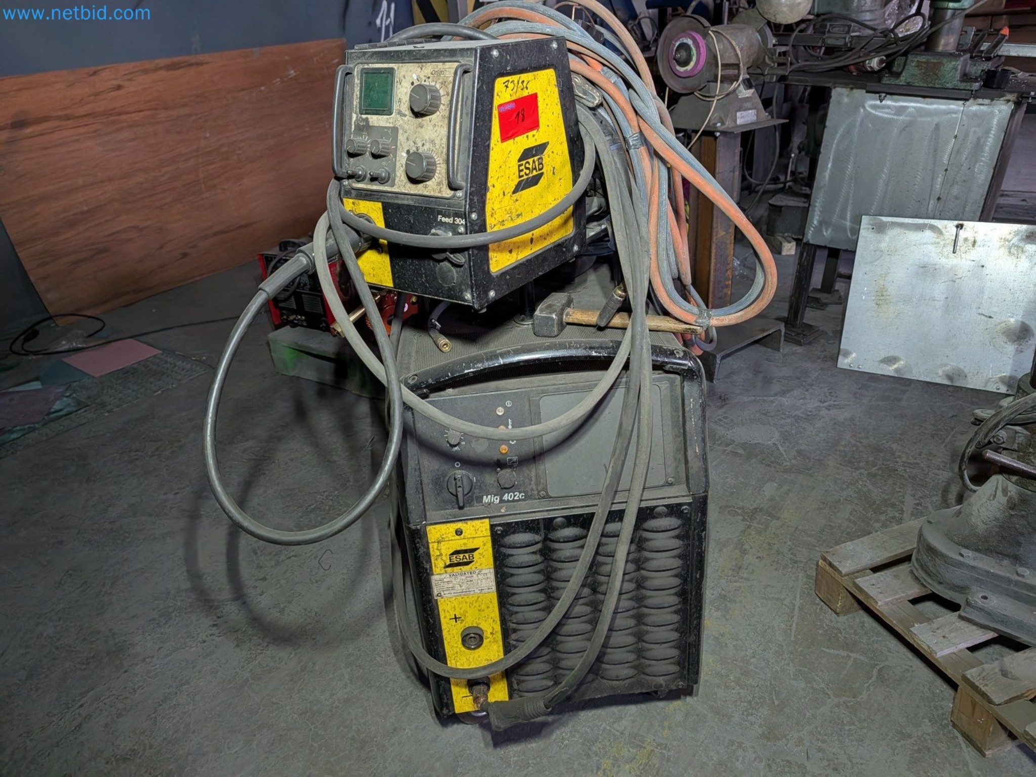 Metalworking machines


-1