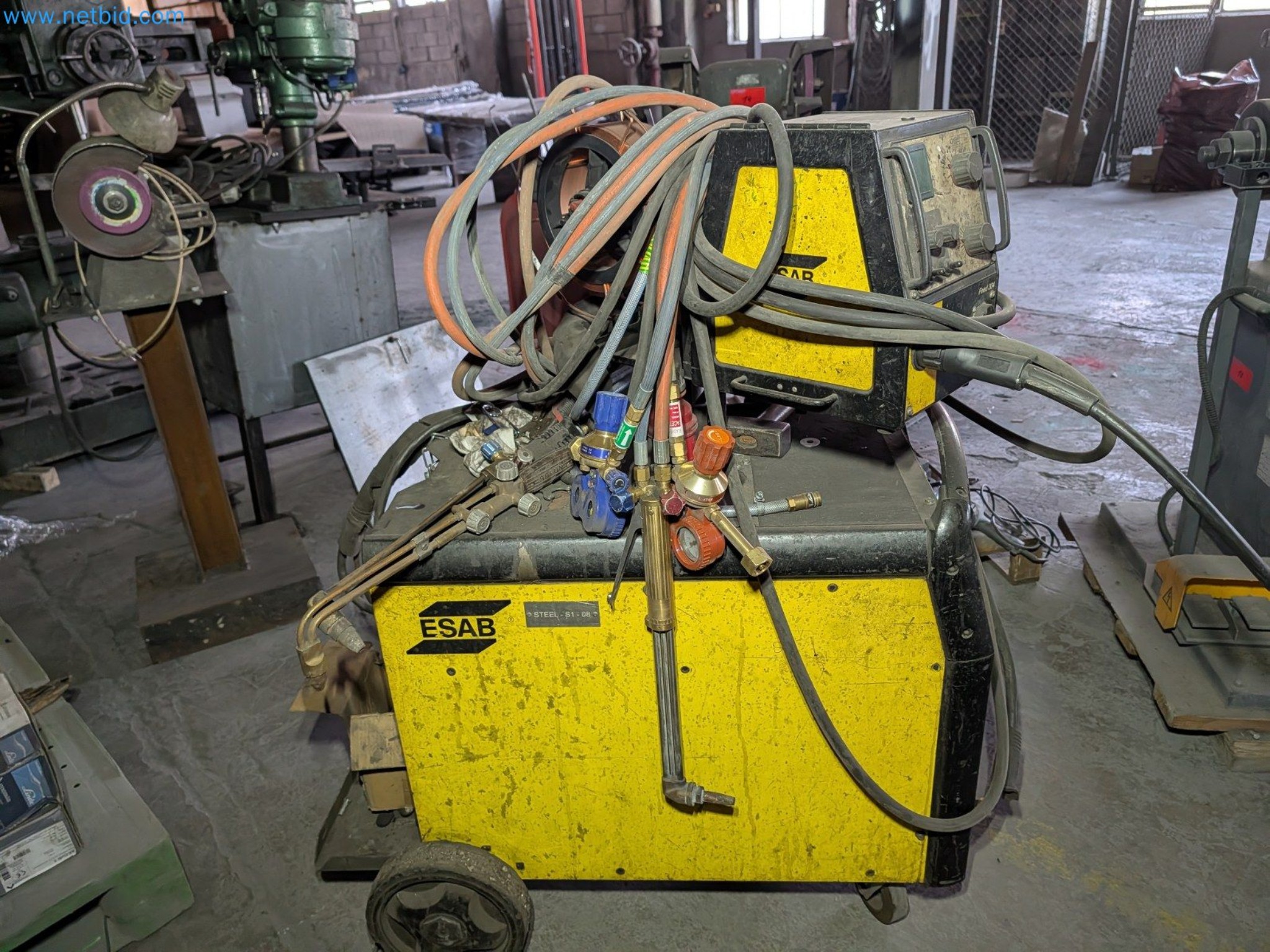 Metalworking machines


-5