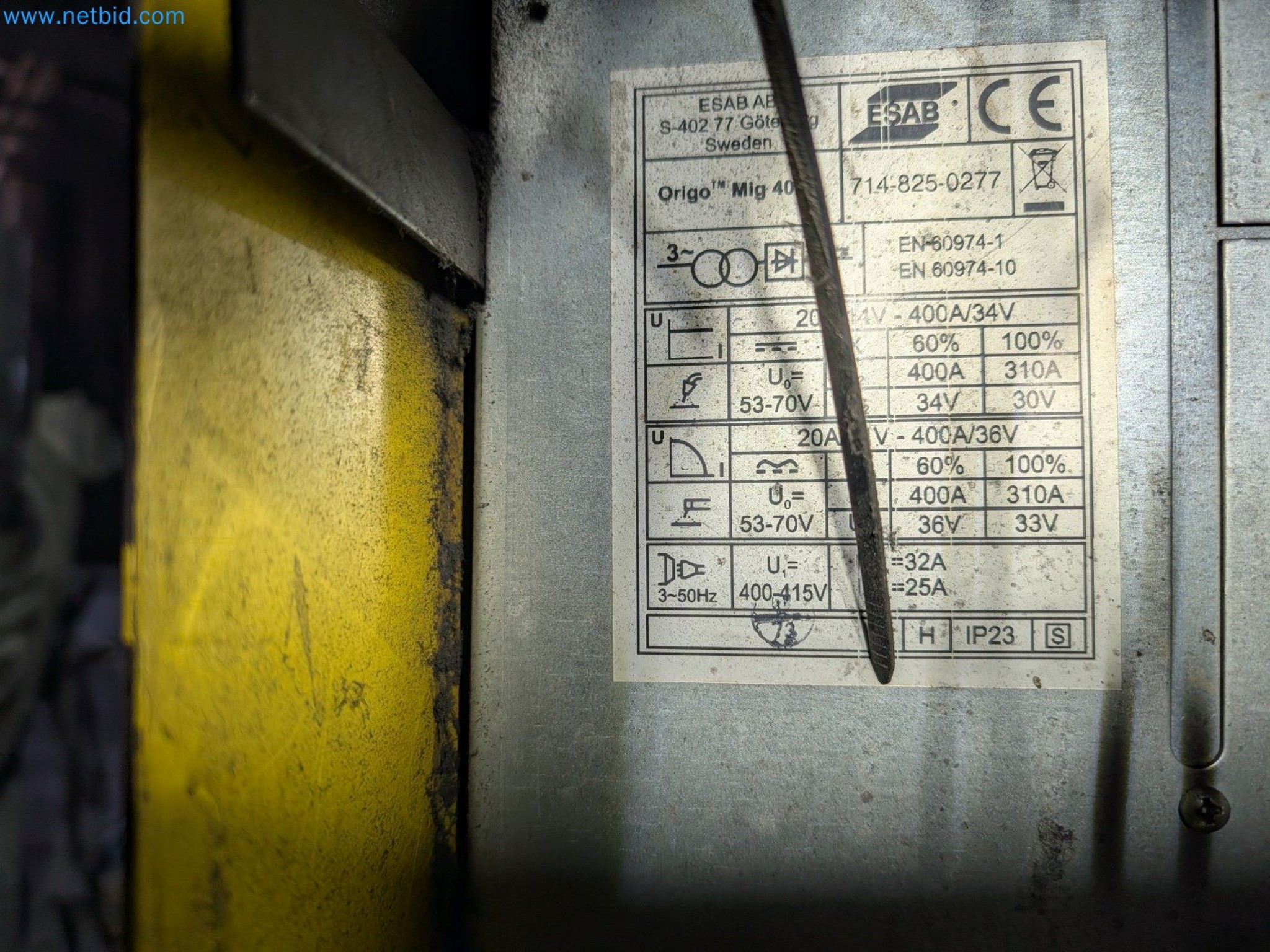 Metalworking machines


-8