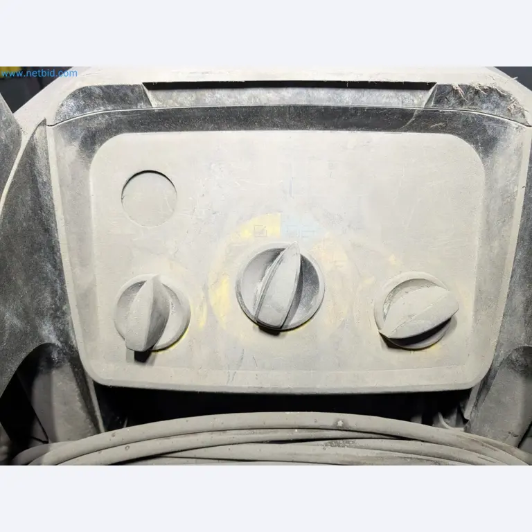 Metalworking machines
-9