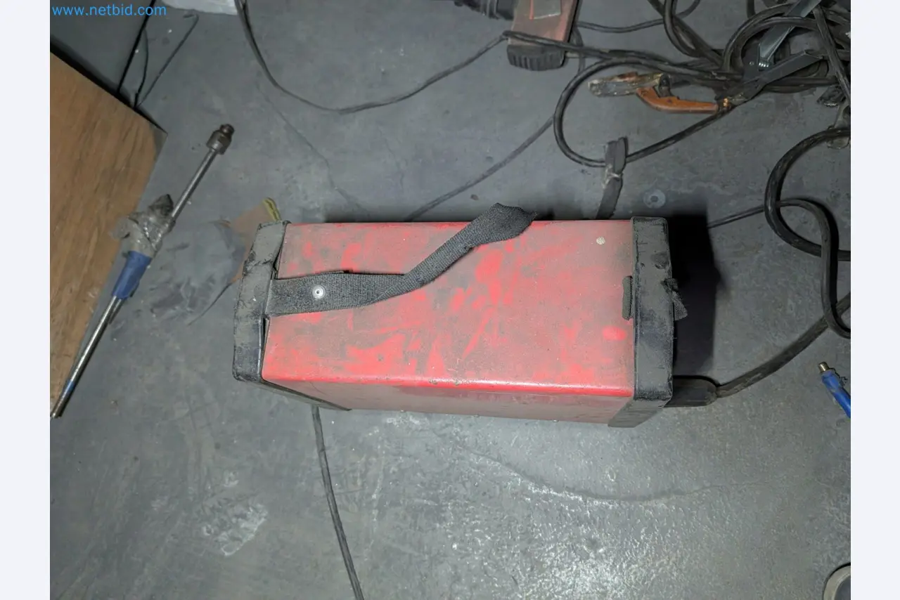 Metallbearbeitungsmaschinen
-4