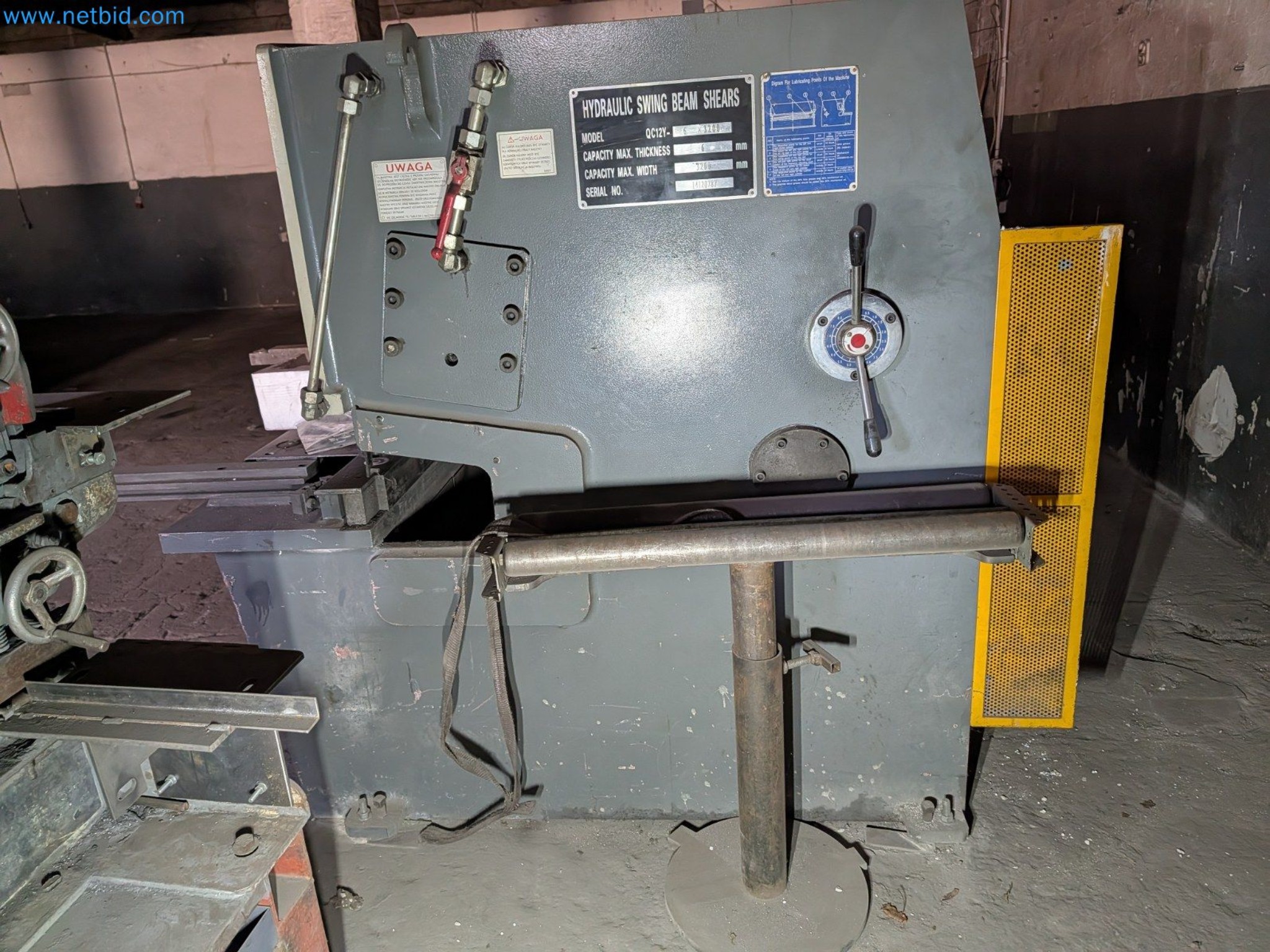 Metalworking machines


-11