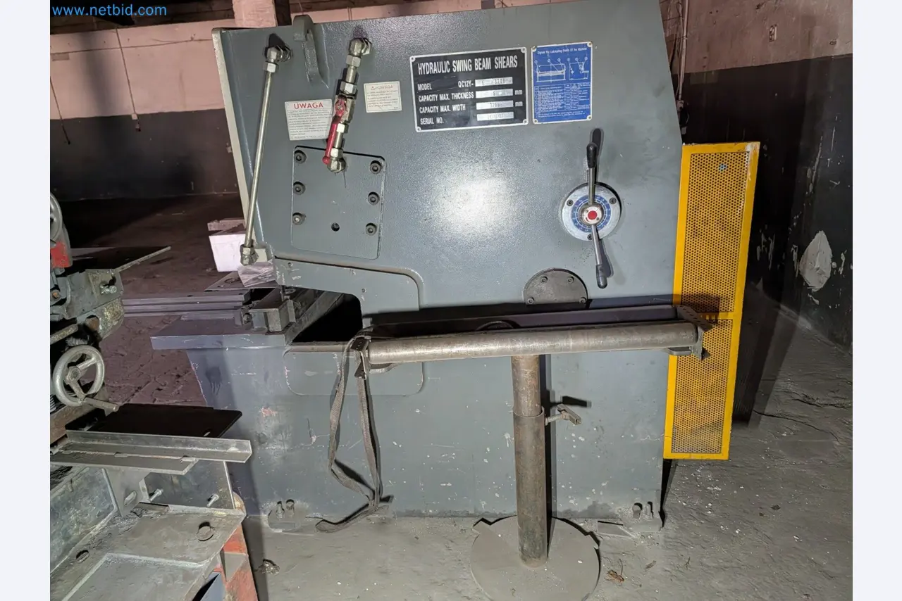 Machines pour le travail du métal
-11