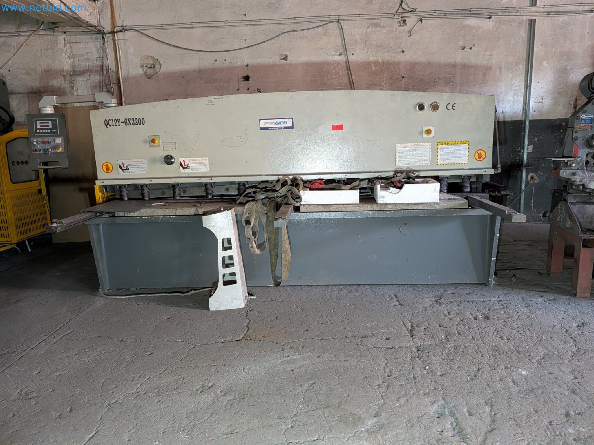 Metalworking machines


-1