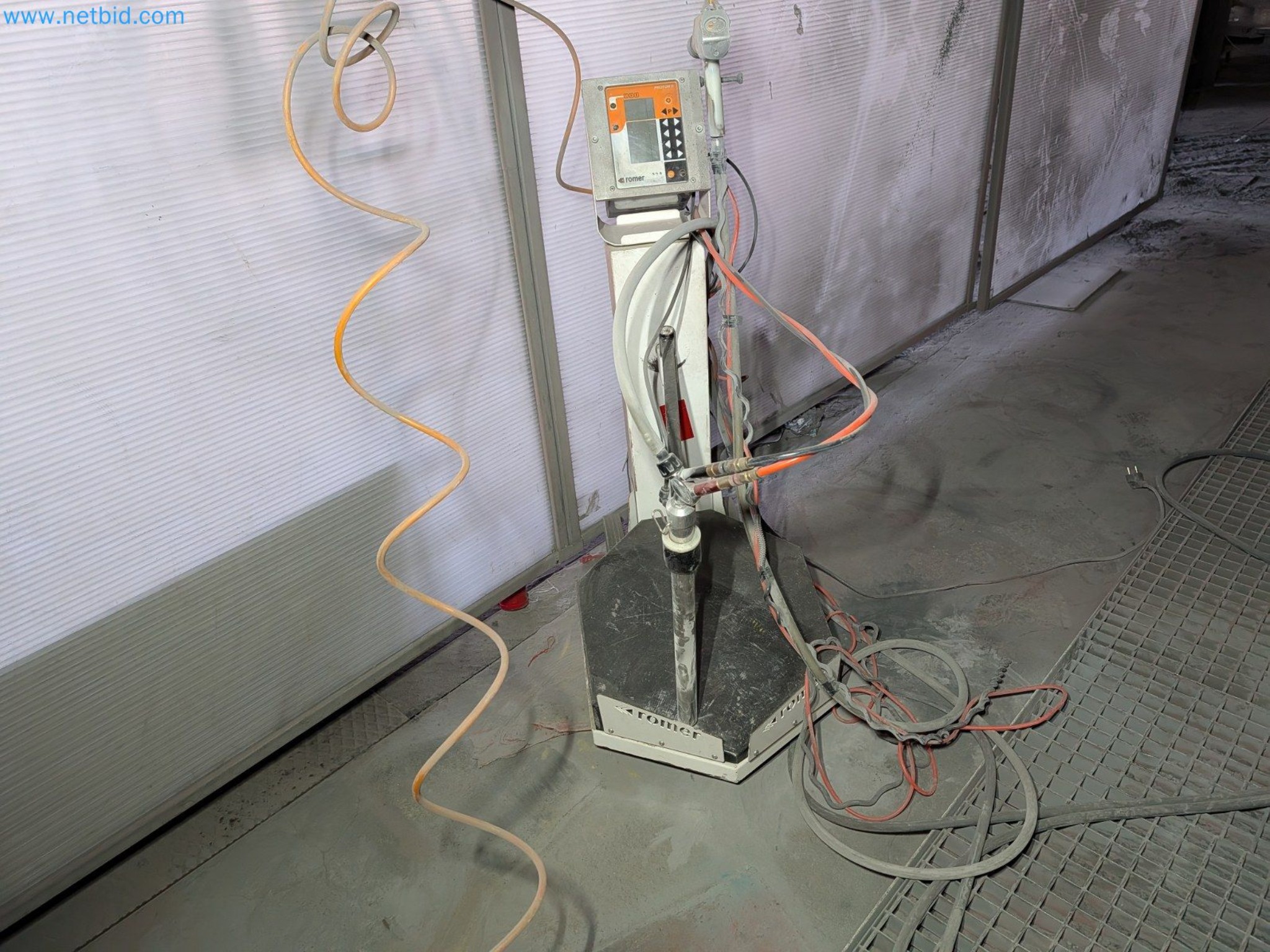 Metalworking machines


-10
