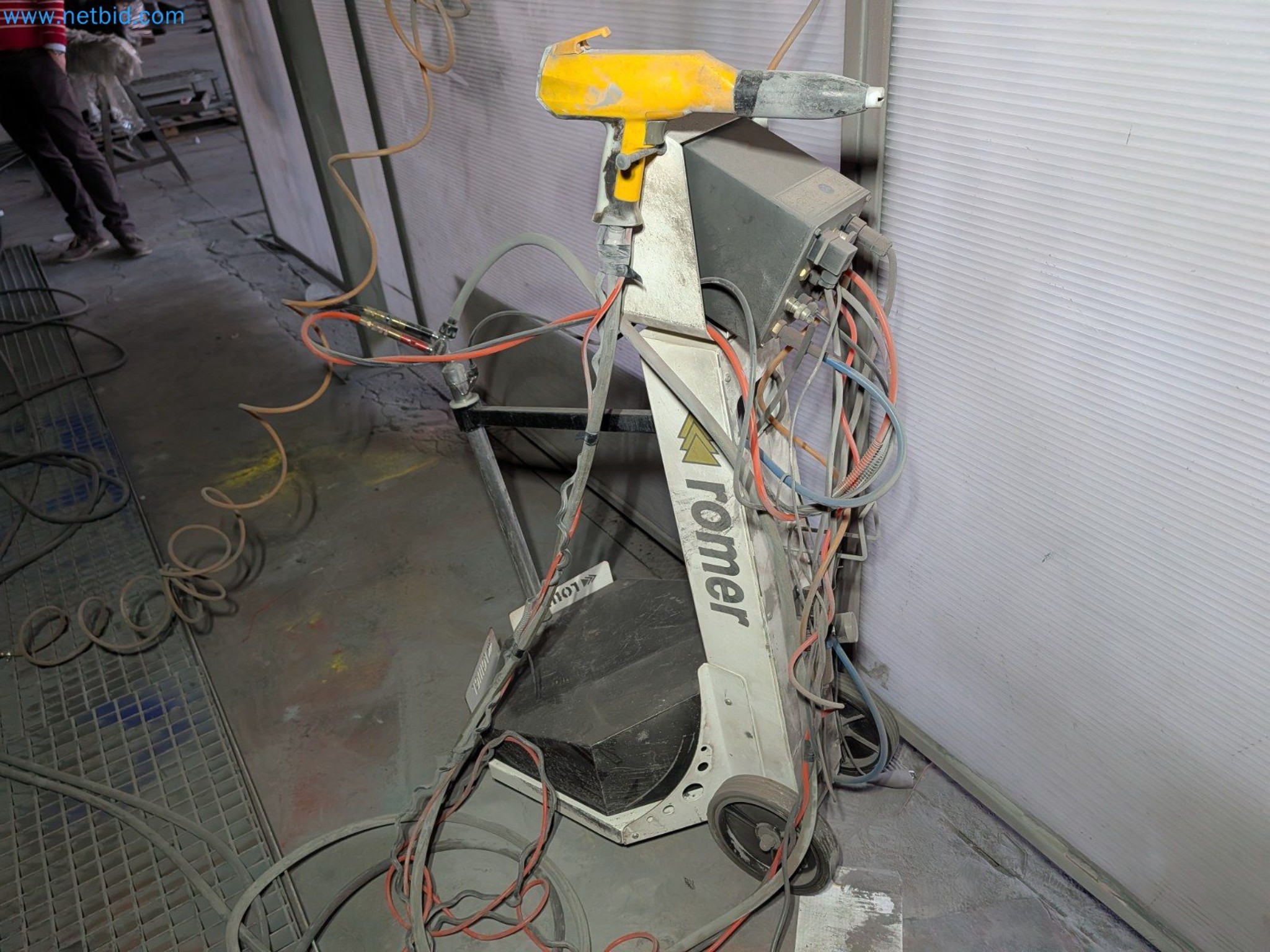 Metalworking machines


-11