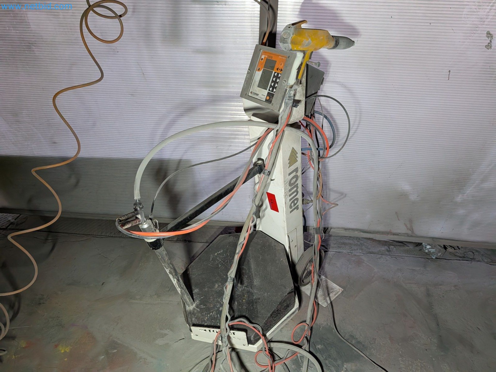 Metalworking machines


-1