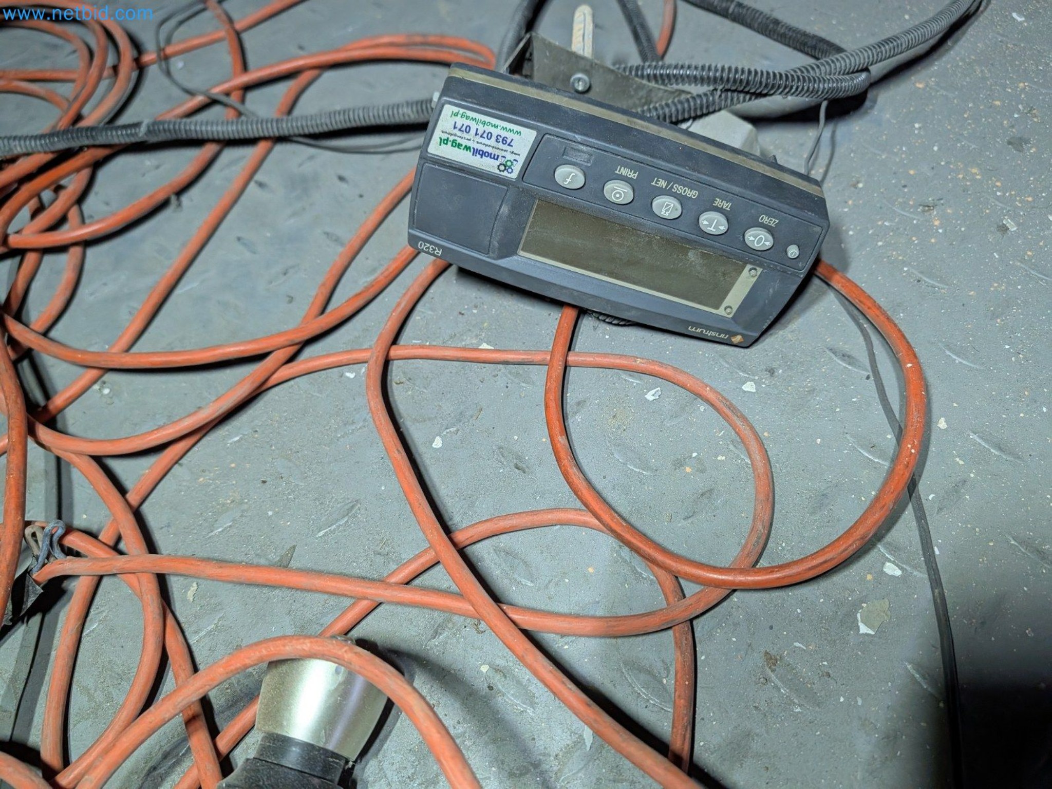Metalworking machines


-3
