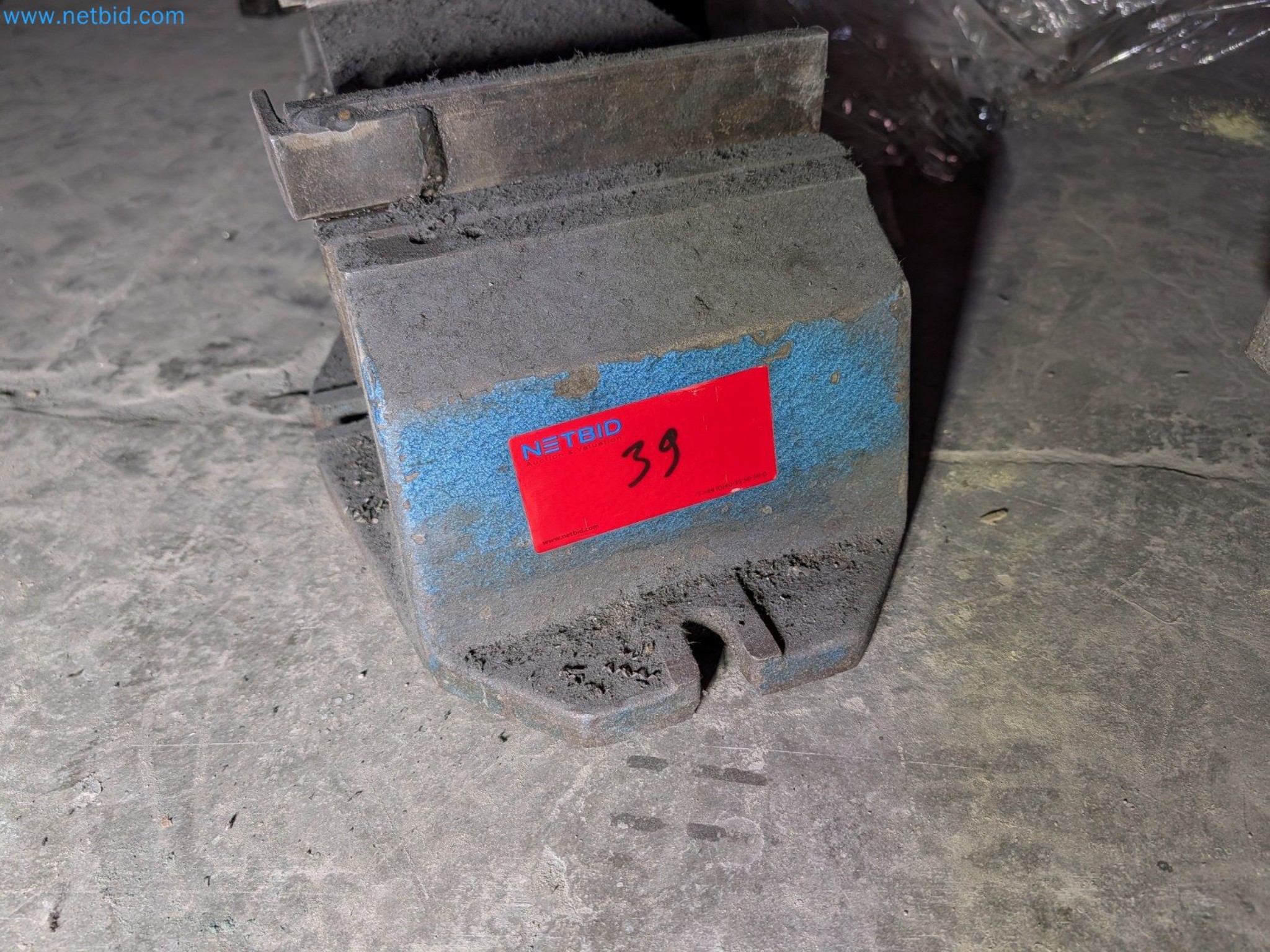 Metalworking machines


-5