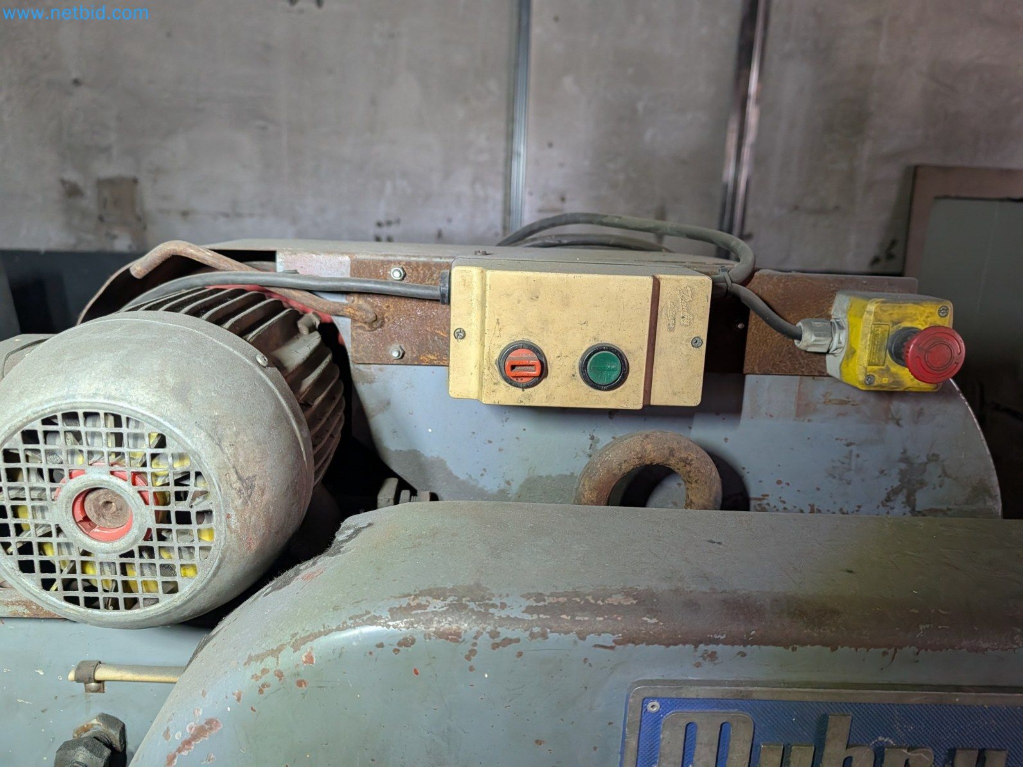 Metalworking machines


-11