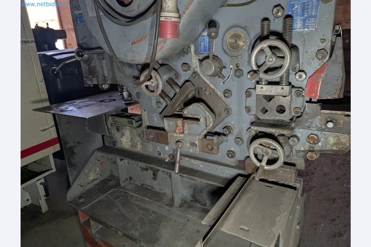 Metalworking machines
-17