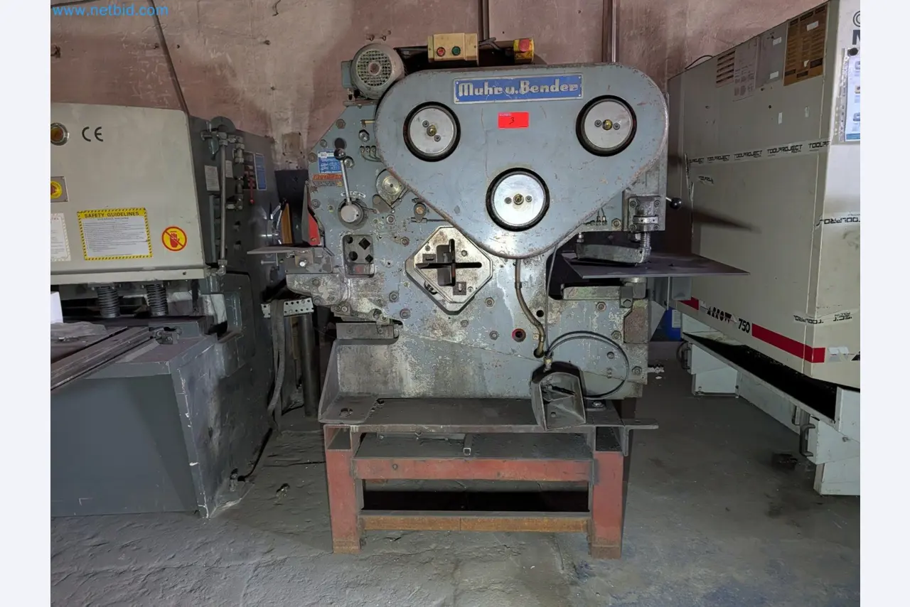 Metalworking machines
-1
