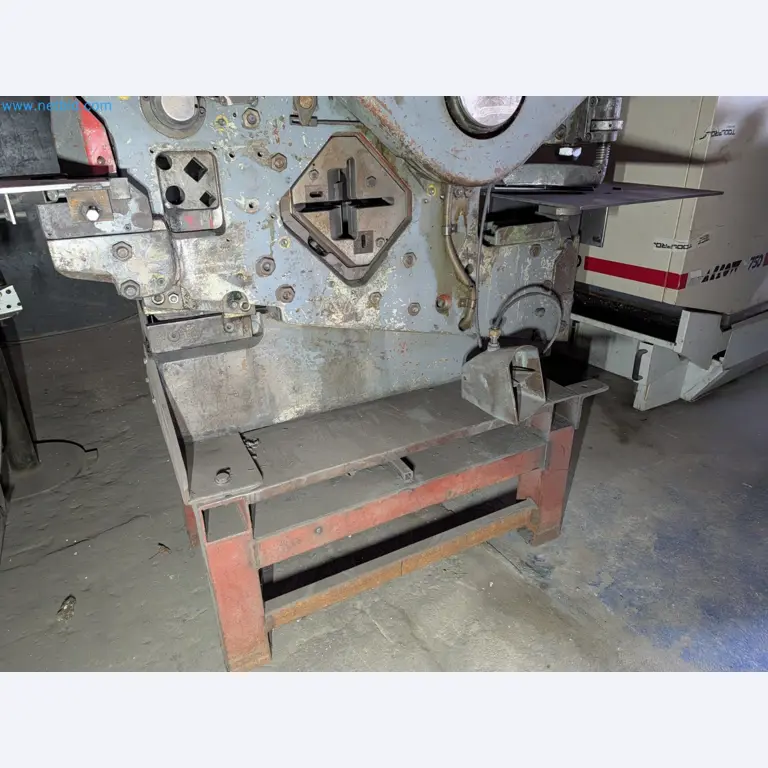 Metalworking machines
-3