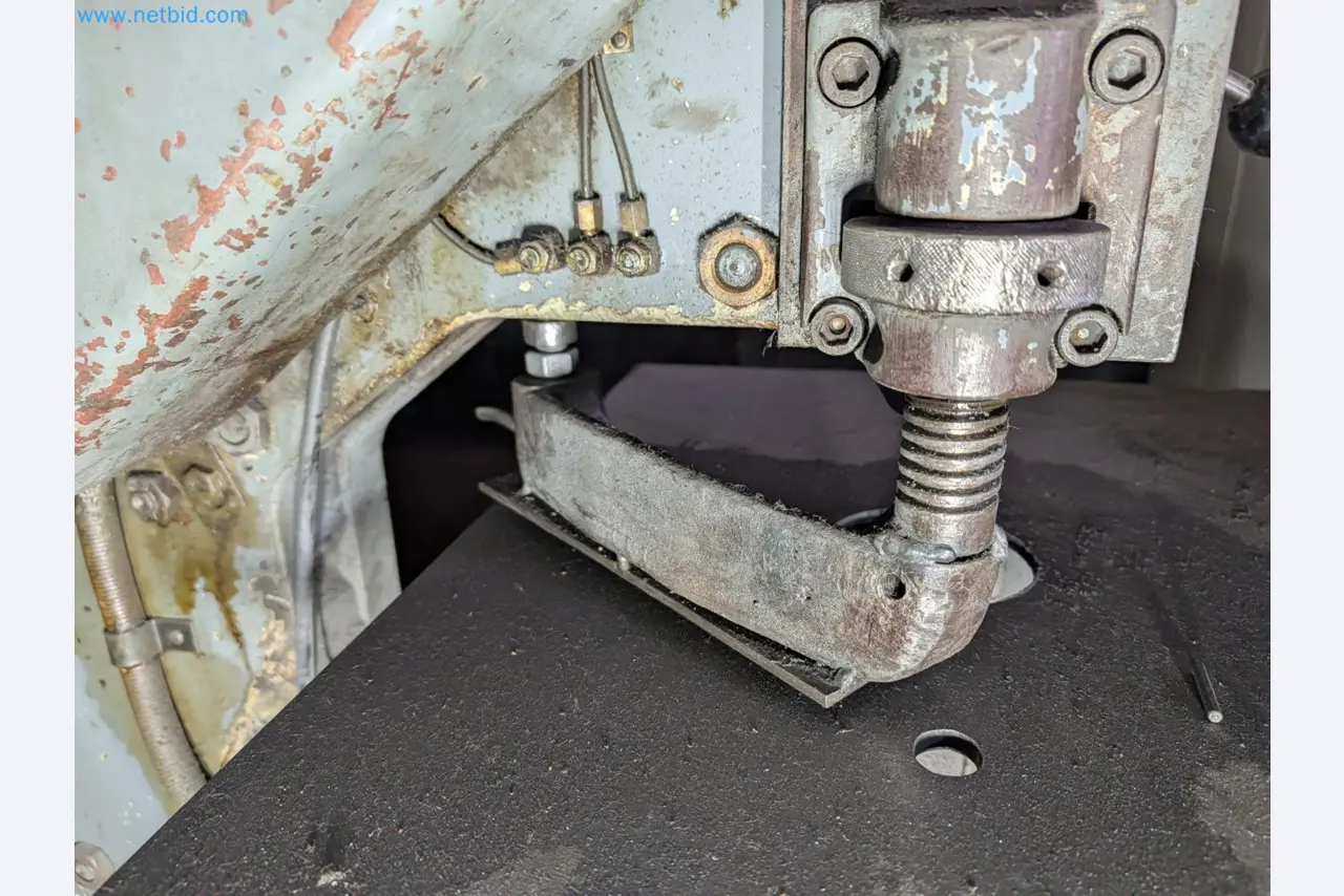 Metalworking machines
-6