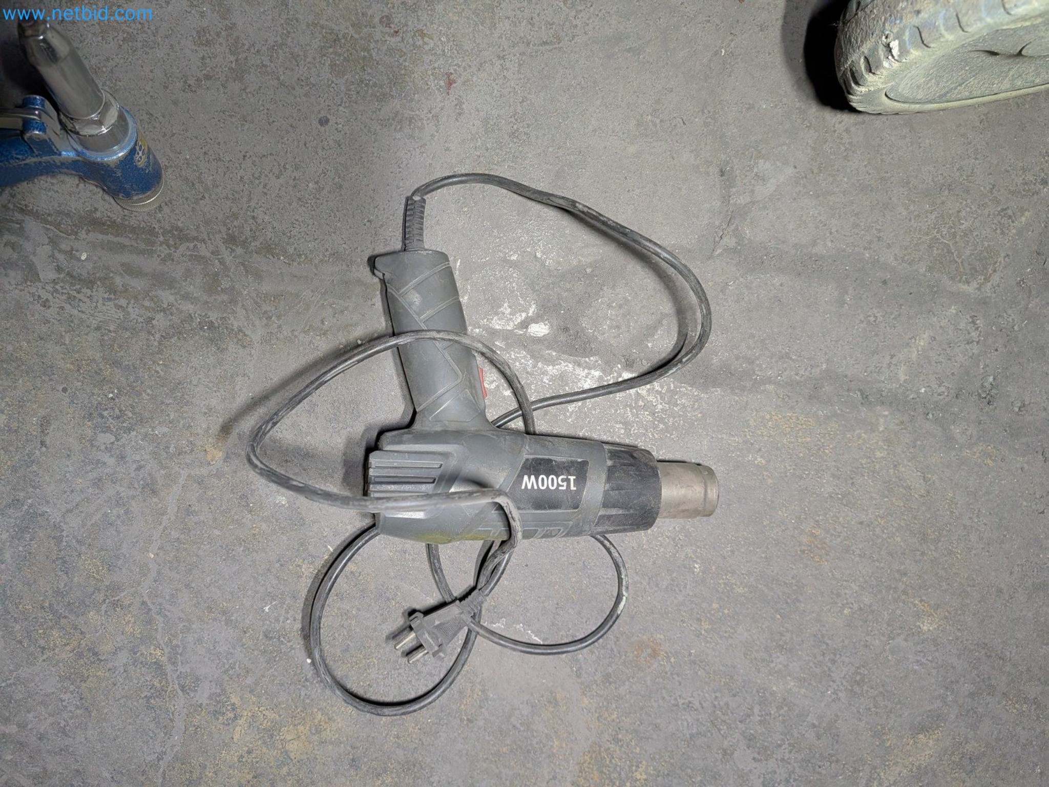 Metallbearbeitungsmaschinen 


-2