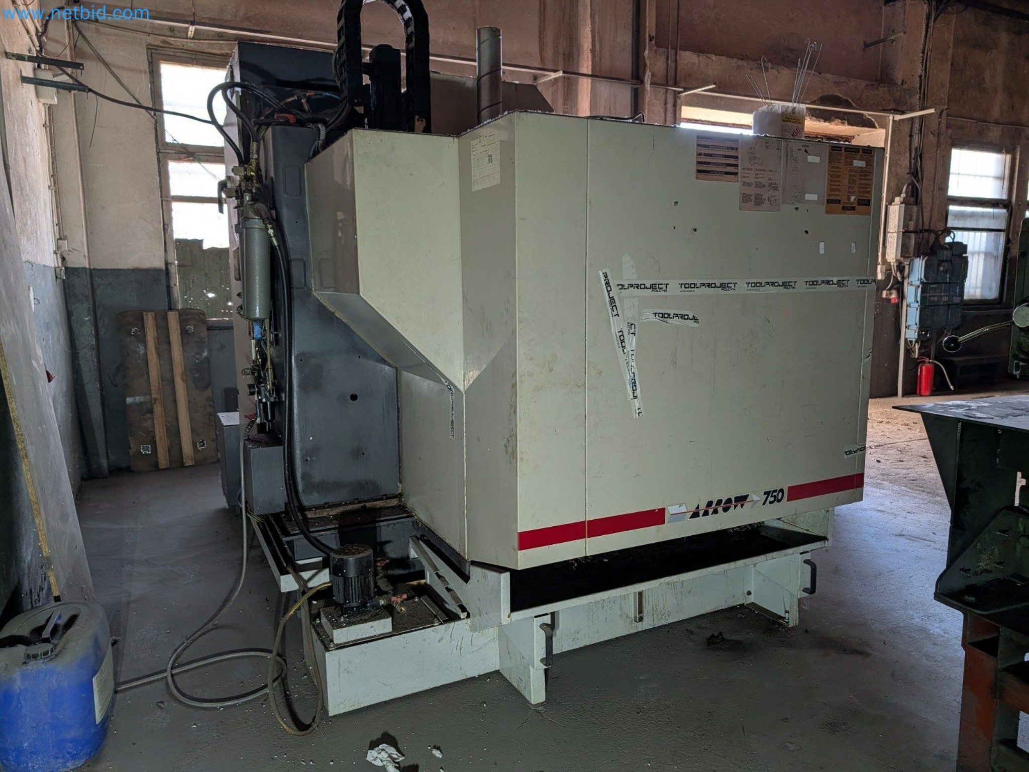 Metalworking machines


-30