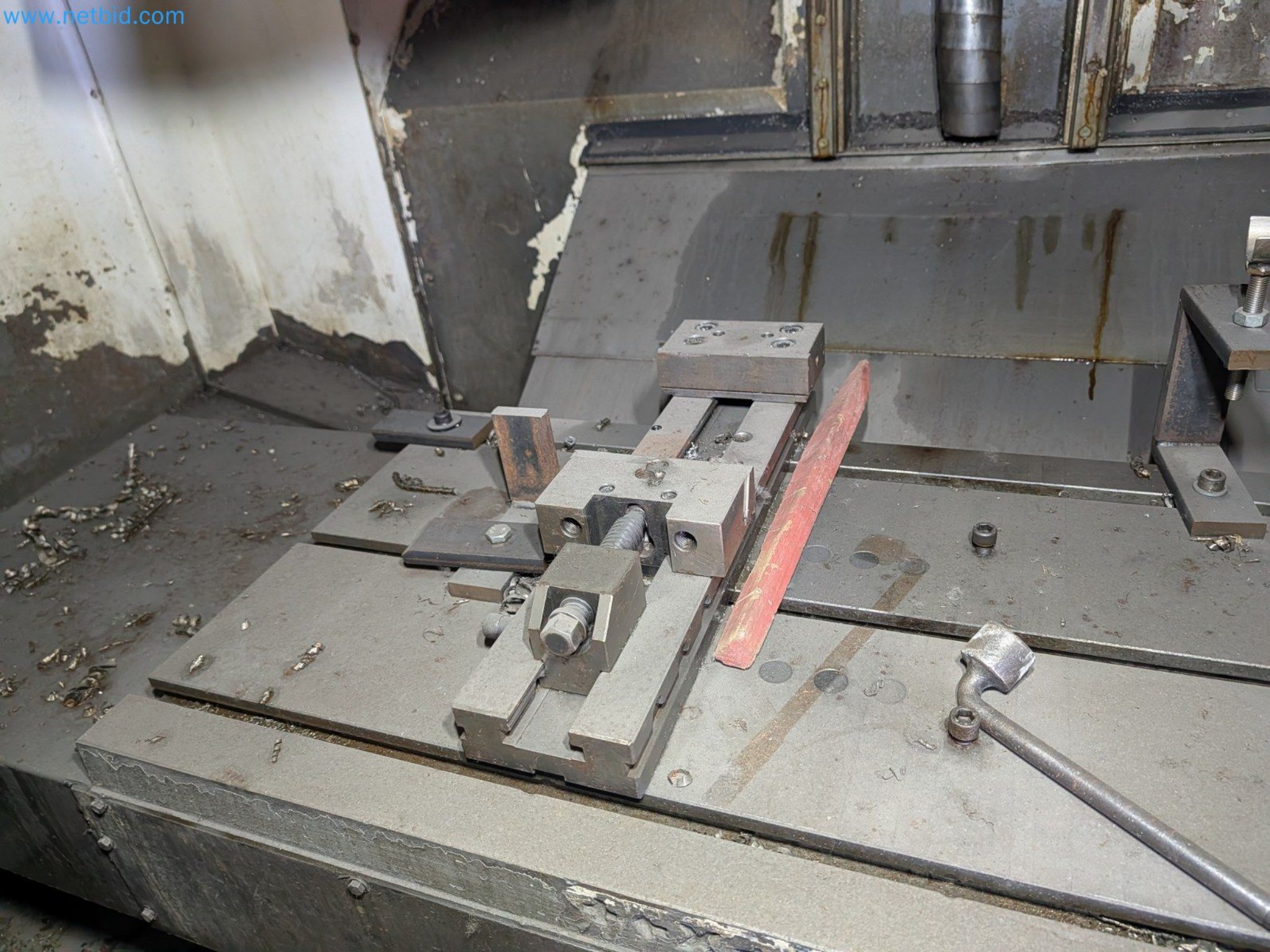 Metalworking machines


-4